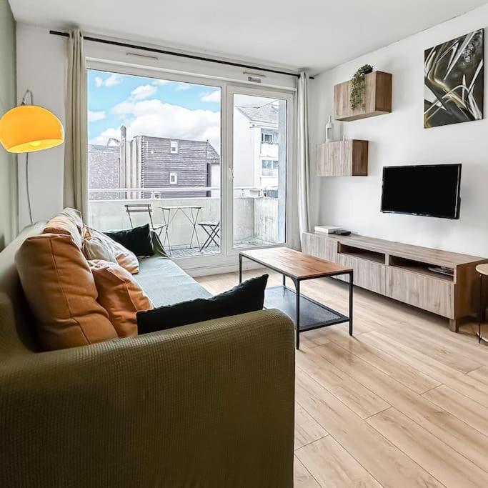 Apartment Escapade Strasbourgeoise Proche De La Gare Straßburg